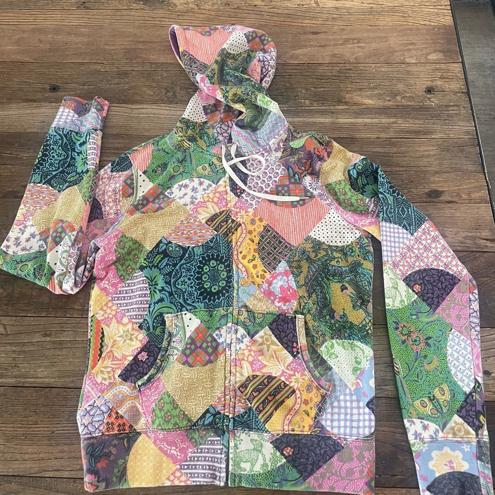 Womens vintage lucky brand hoodie with zipper